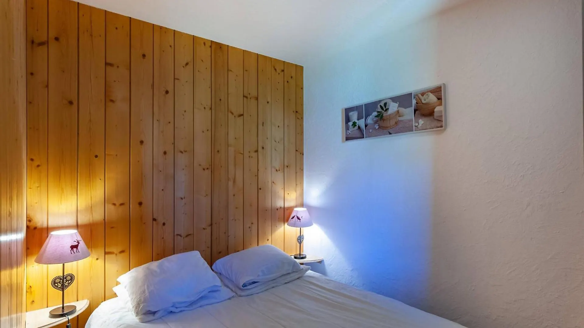 Appartement Chalet Cosy A Meribel Avec Mezzanine Et Cuisine Equipee - Fr-1-355-100 Frankrijk